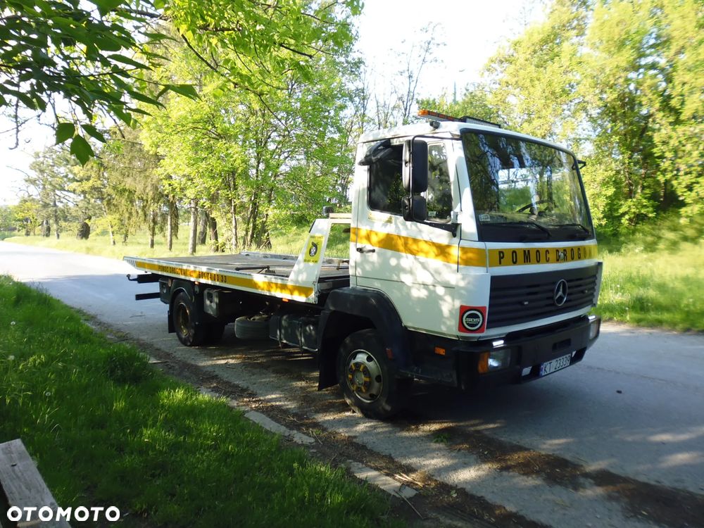 Mercedes-Benz 814 - 10