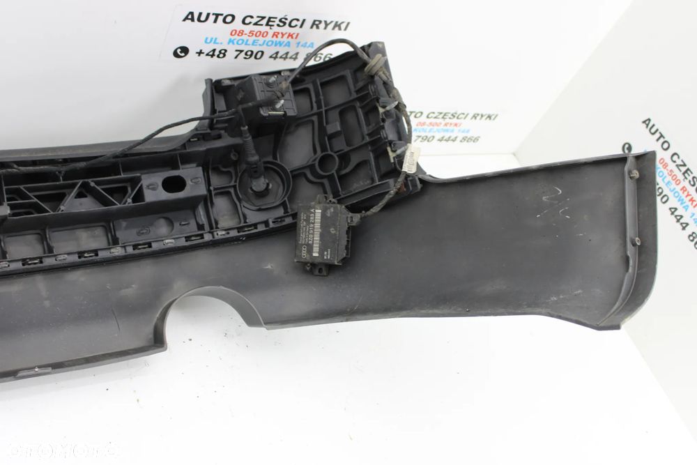 Audi A4 B6 Kombi Avant Zderzak Tył - 9