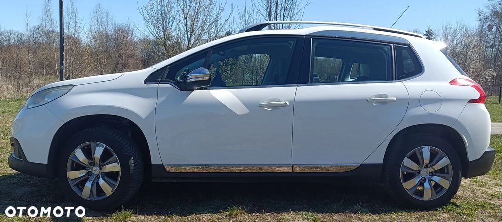 Peugeot 2008 e-HDi FAP 92 STOP & START Allure - 12