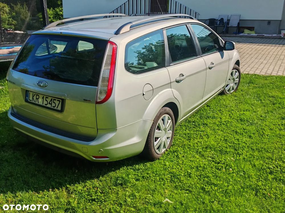 Ford Focus 2.0 TDCi Trend + - 6