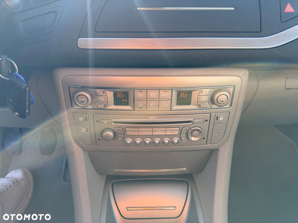Citroën C5 2.0 16V Exclusive - 21
