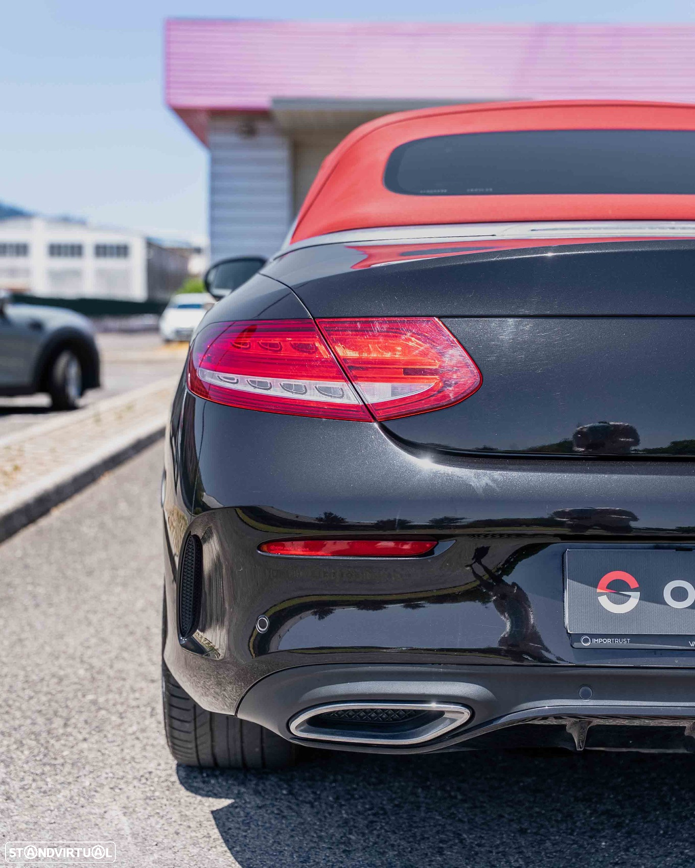 Mercedes-Benz C 220 d Coupe 4Matic 9G-TRONIC AMG Line - 13