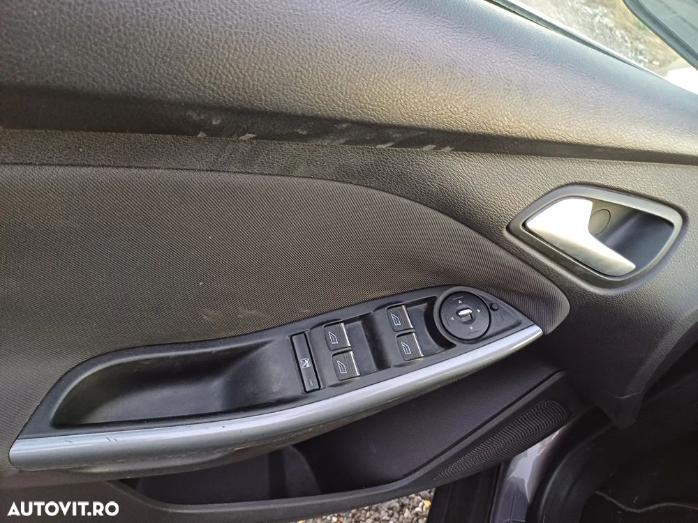 Ford Focus 1.6 TDCI Trend Champions League - 9