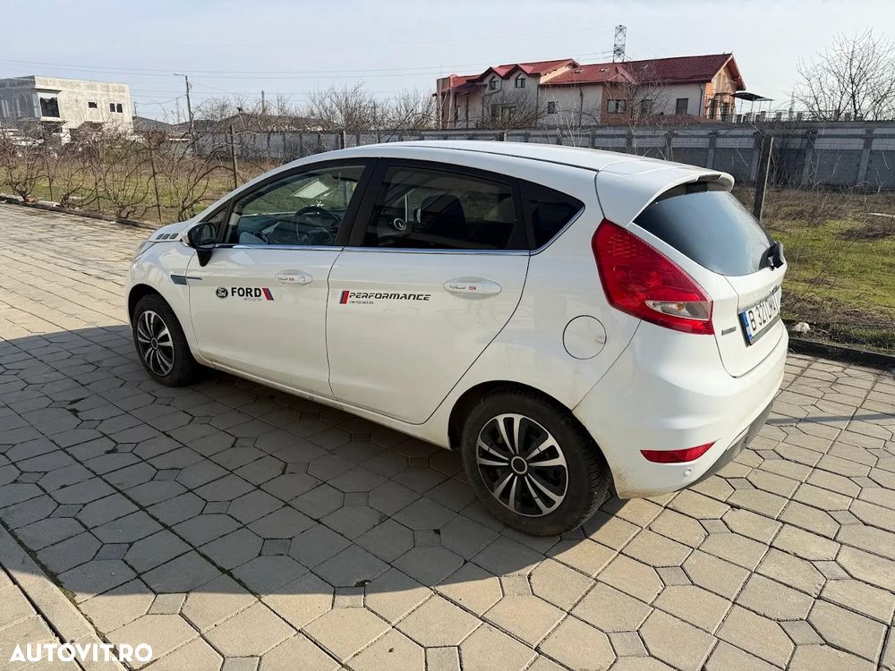 Ford Fiesta 1.6 TDCI Titanium - 2