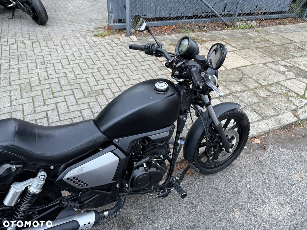 Keeway Superlight - 25