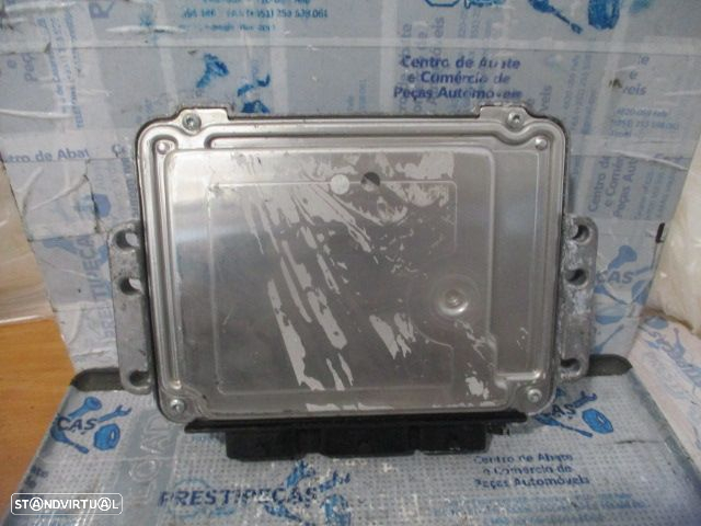 Centralina 0281011629 9651132880  281148373A   0265005486  9650236180  N0502073 CITROEN C4 2005 1.6HDI 110CV 3P CINZA BOSCH - 3