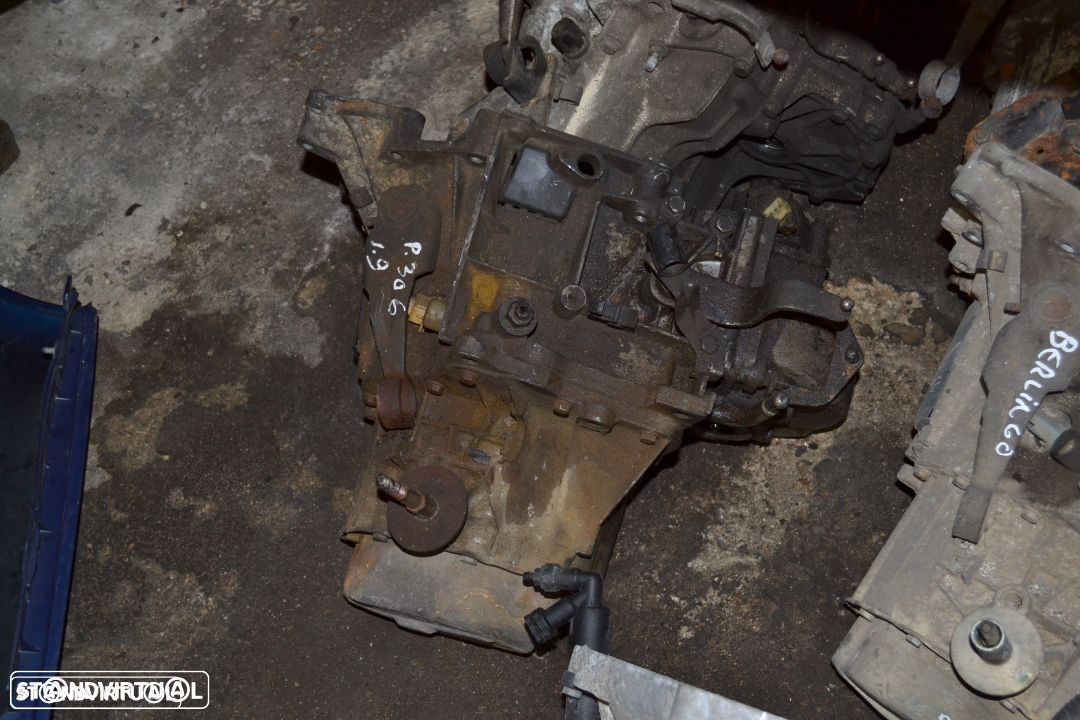 Caixa de Velocidades Peugeot 306 1.9D - 1