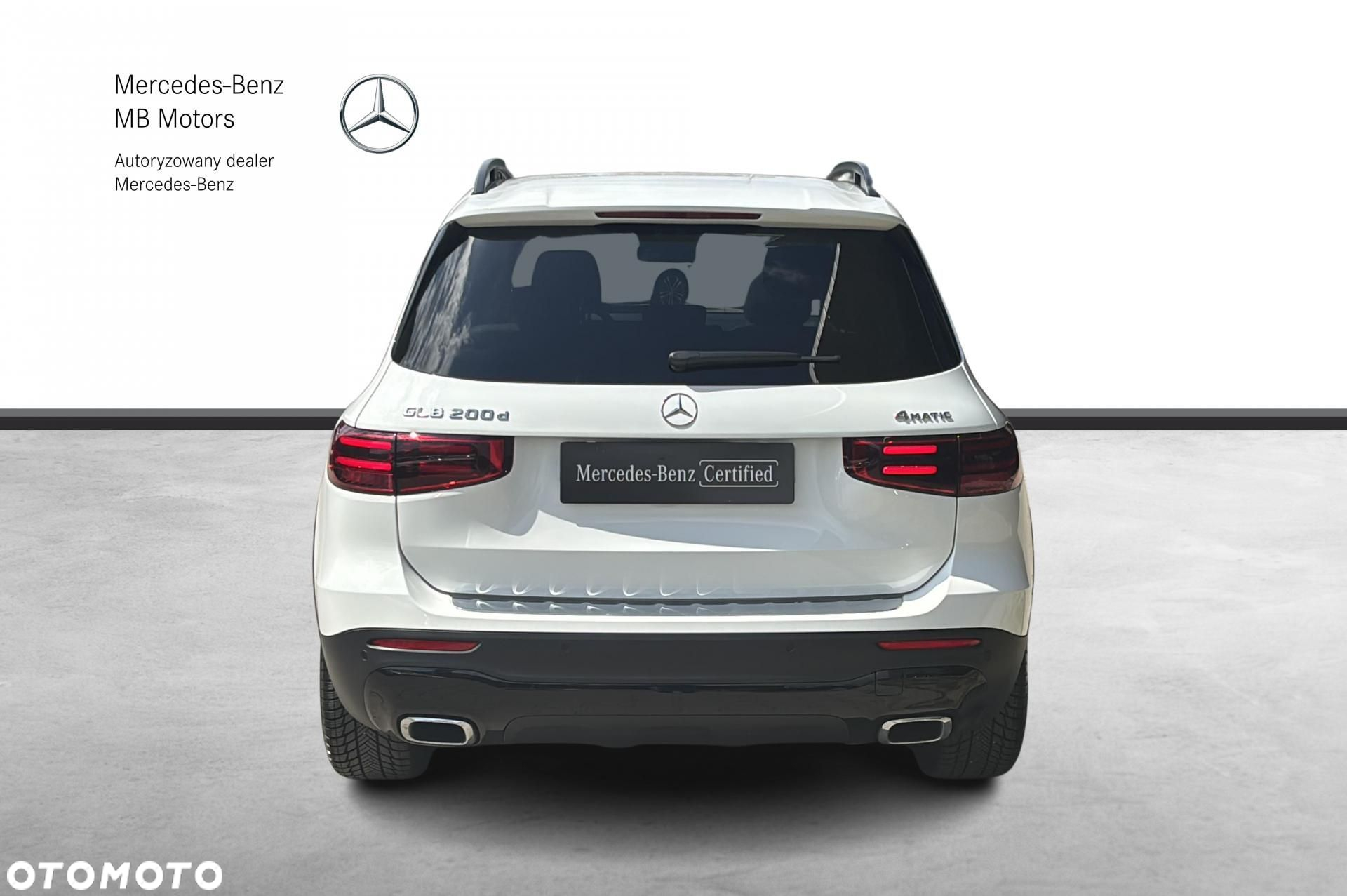Mercedes-Benz GLB - 4