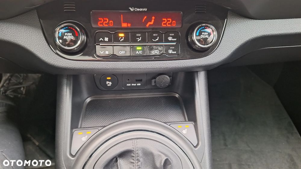 Kia Sportage 2.0 CRDI 4WD Spirit - 9