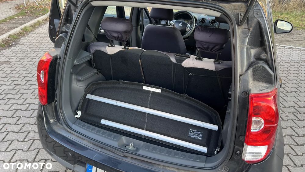 Mitsubishi Colt - 11