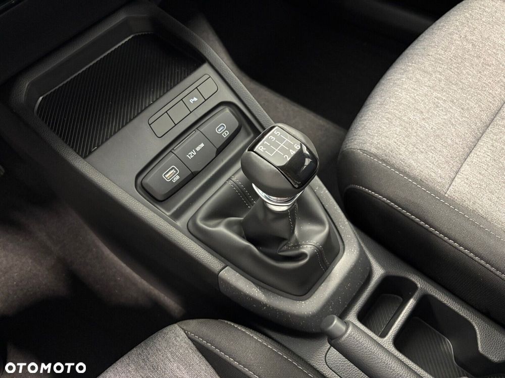 Kia Stonic - 15