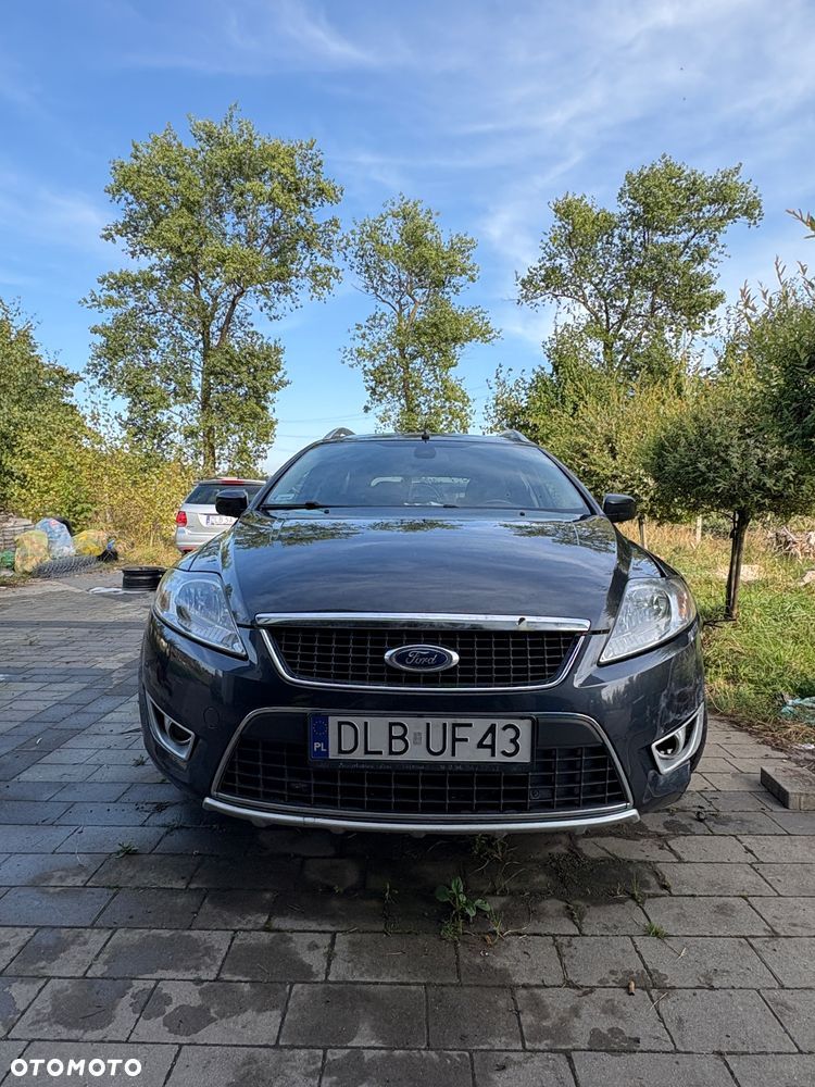 Ford Mondeo 2.0 Ambiente - 1