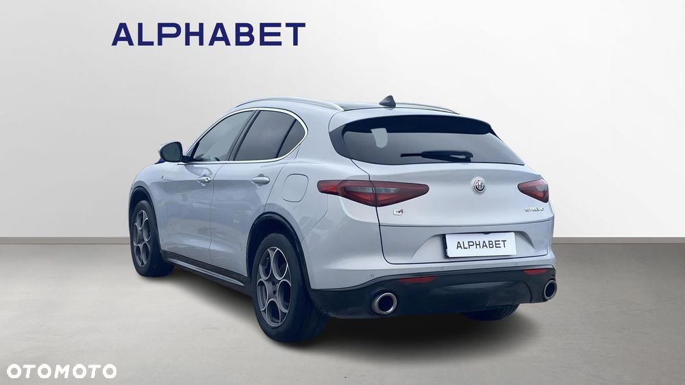 Alfa Romeo Stelvio 2.0 Turbo TI Q4 - 3