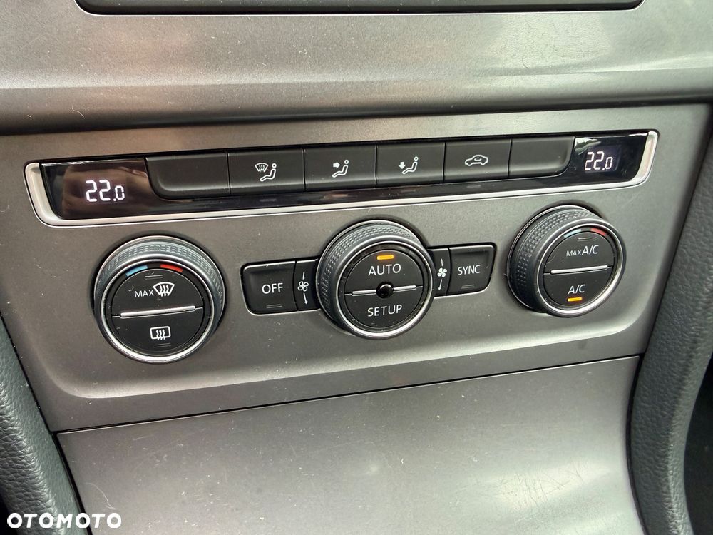 Volkswagen Golf 1.2 TSI BMT Trendline - 31