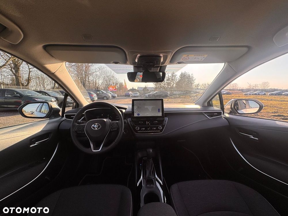 Toyota Corolla 1.8 Hybrid Comfort - 16
