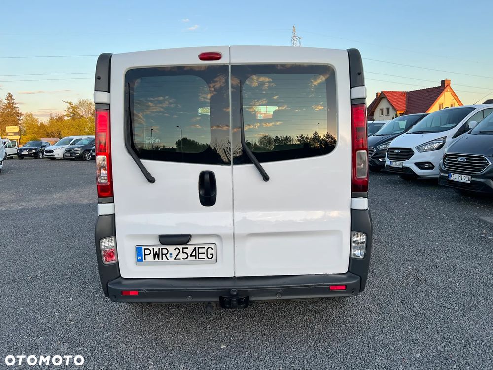 Renault TRAFIC - 7