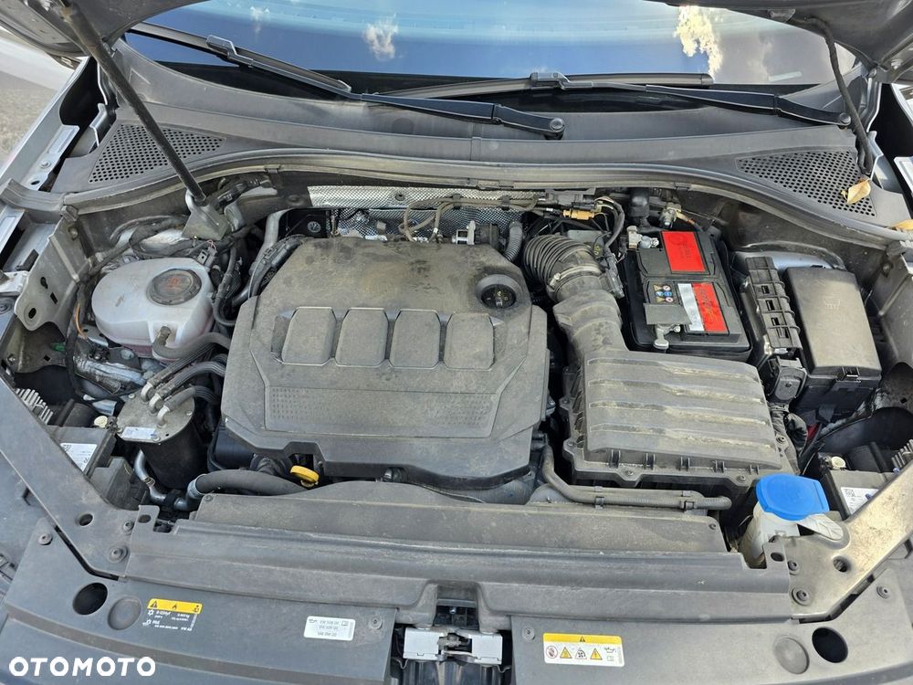 Volkswagen Tiguan Allspace 2.0 TDI R-Line DSG 7os - 36