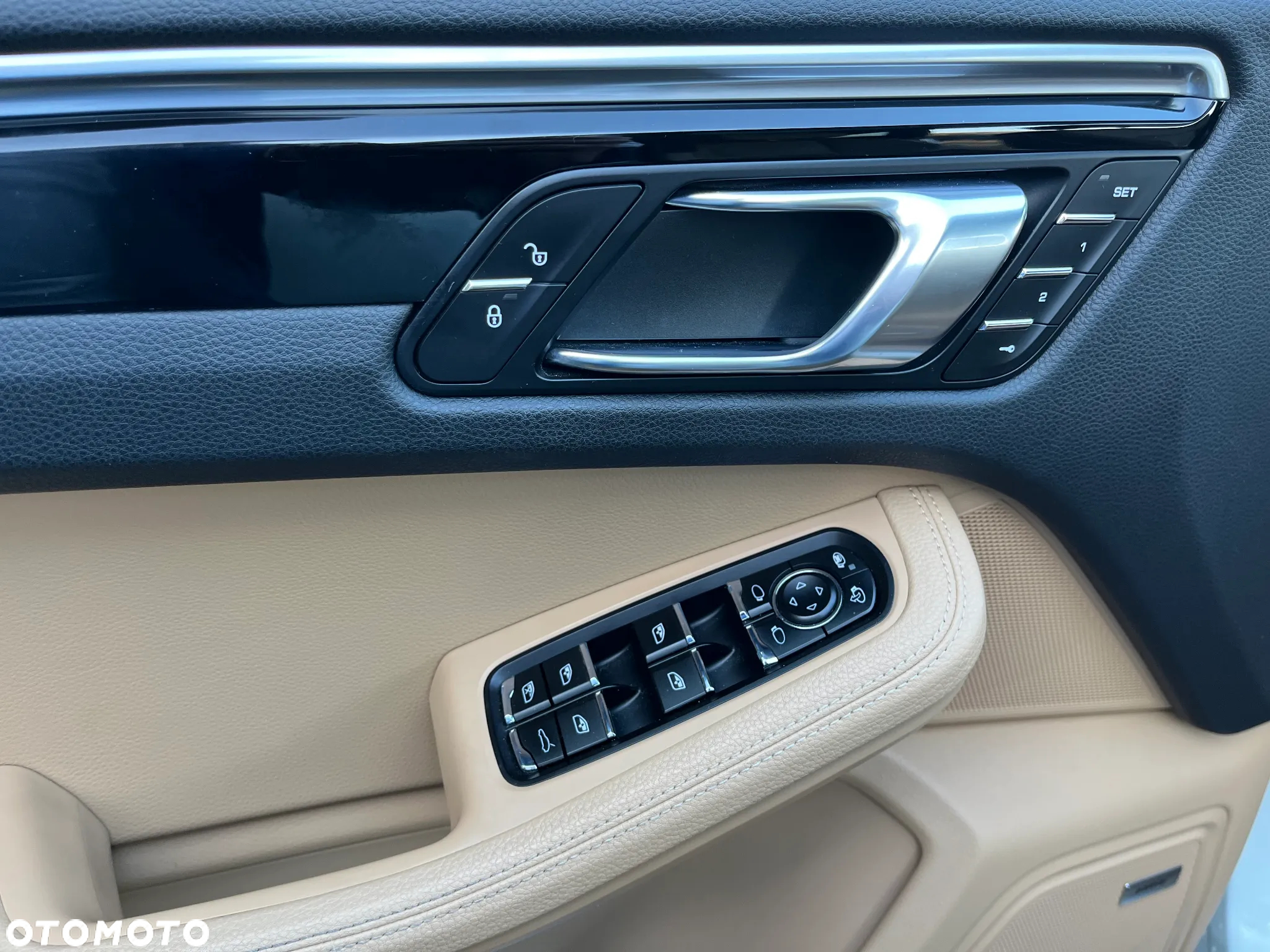 Porsche Macan - 14