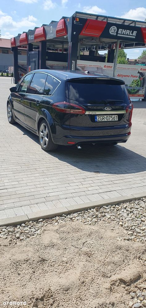 Ford S-Max - 10