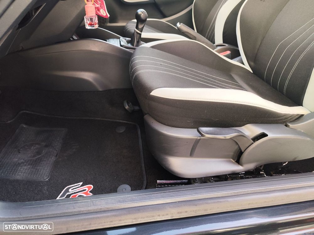 SEAT Ibiza 1.6 TDI FR - 24