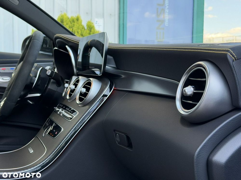 Mercedes-Benz Klasa C 63 S AMG 9G-TRONIC - 37