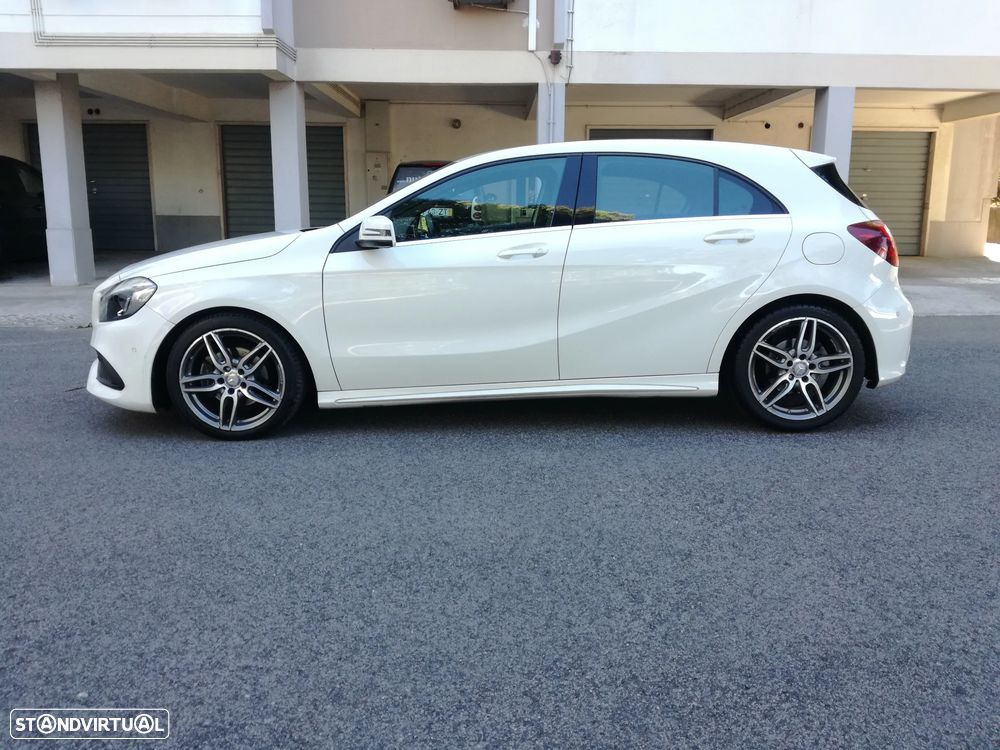 Mercedes-Benz A 200 d AMG Line - 4