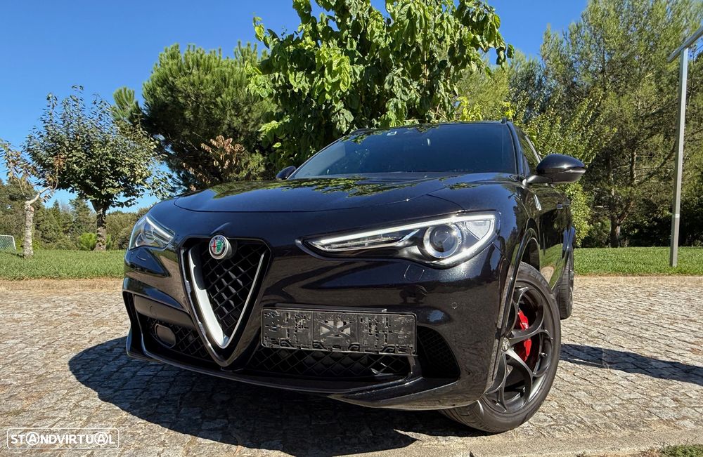 Alfa Romeo Stelvio - 3