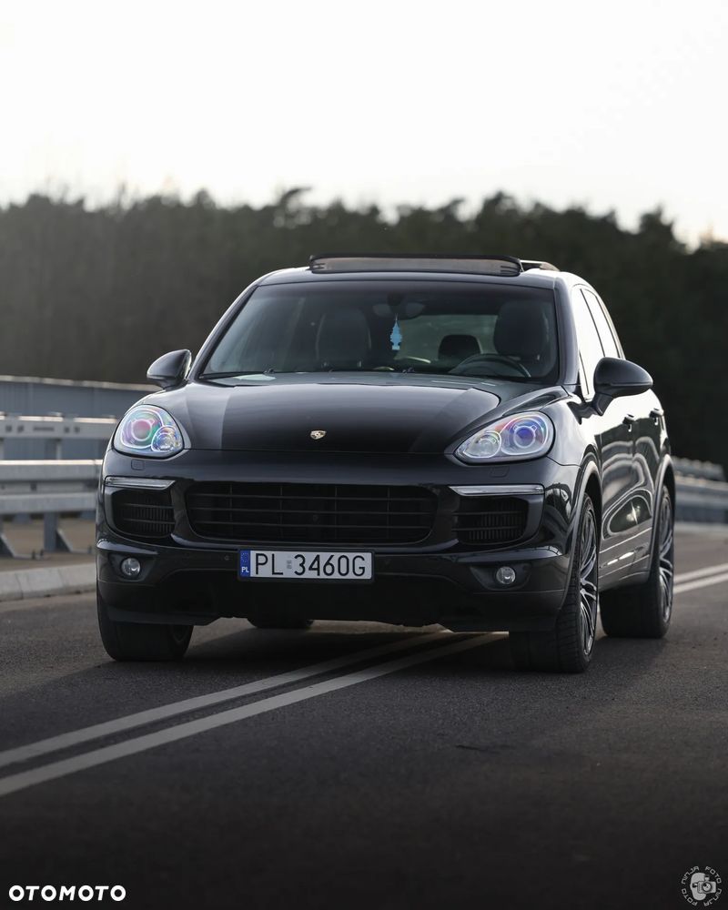 Porsche Cayenne - 28