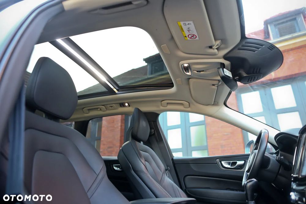 Volvo XC 60 D4 AWD Inscription - 24