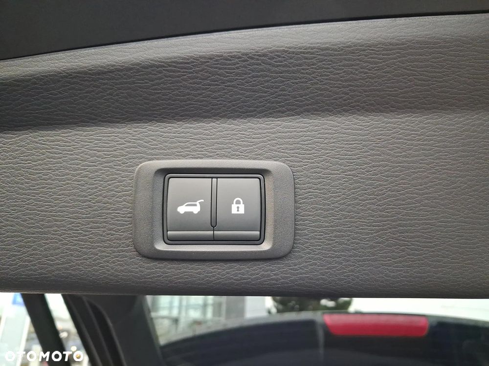 Mitsubishi Outlander Intense - 23