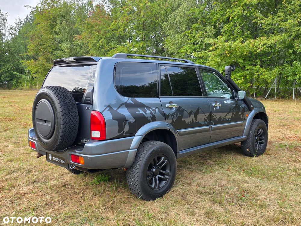Suzuki Grand Vitara - 12