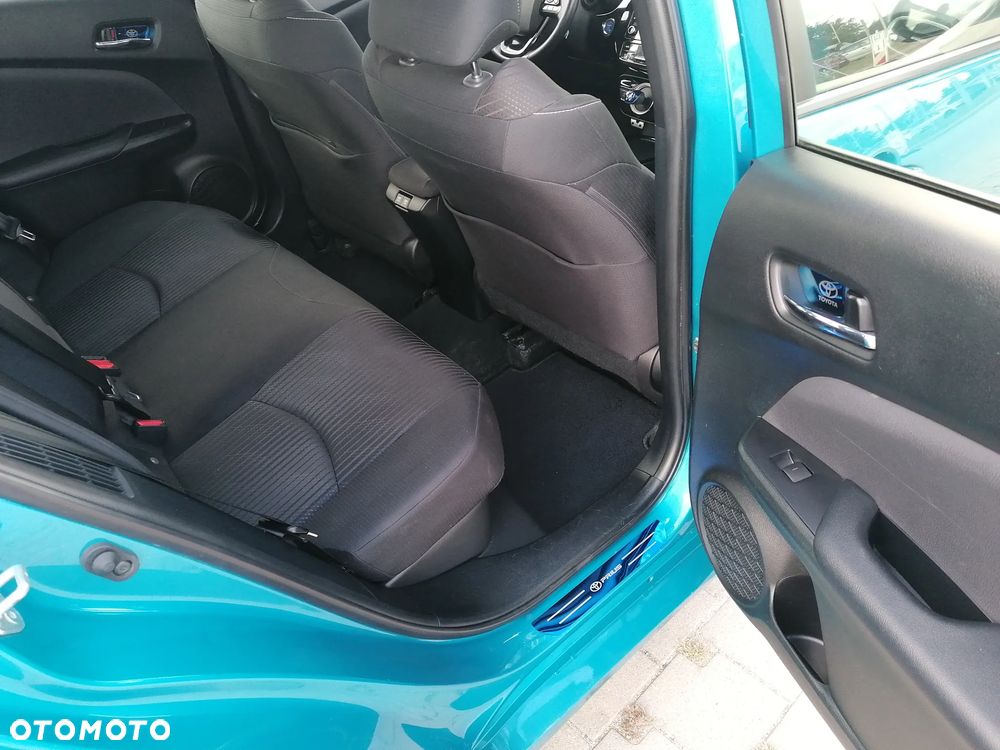 Toyota Prius Hybrid Executive - 14