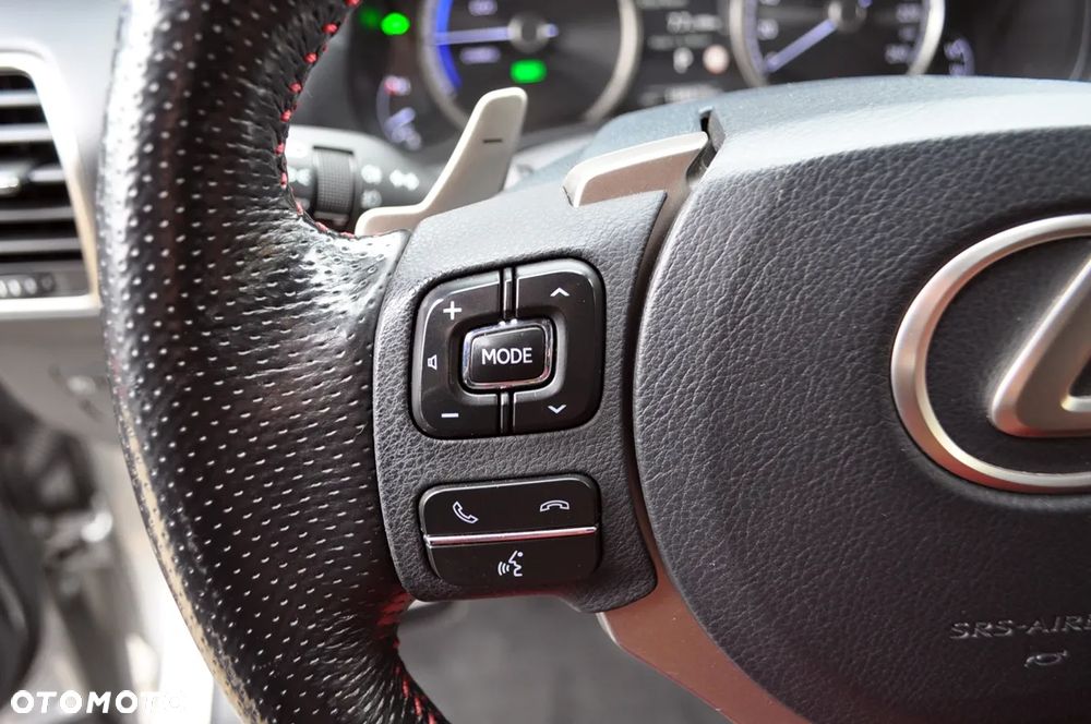 Lexus NX 300h F Sport Edition AWD - 25