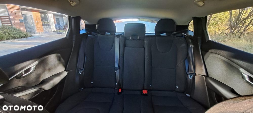 Volvo V40 T3 Drive-E Kinetic - 29