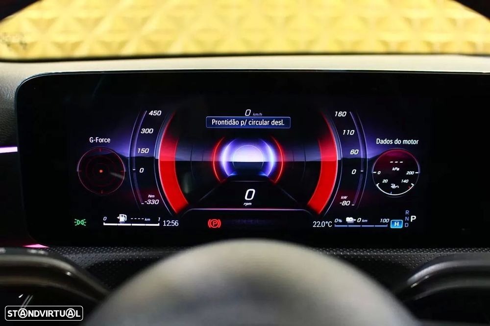 Mercedes-Benz A 250 e AMG Line - 28