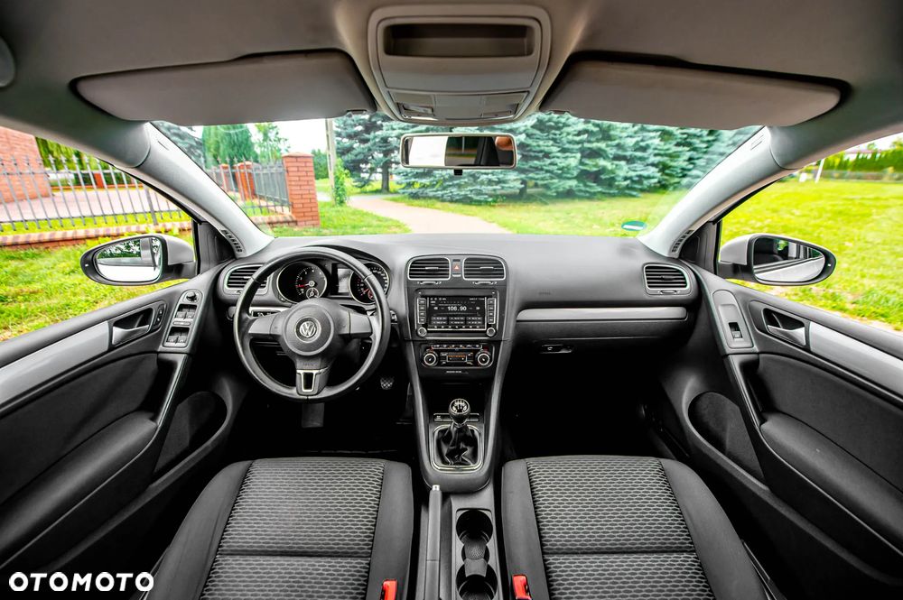 Volkswagen Golf 1.6 Highline - 27