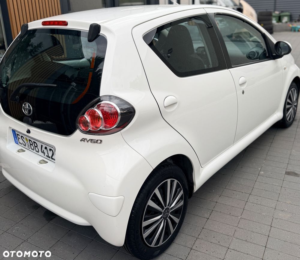 Toyota Aygo 1.0 VVT-i Sprint EU6 - 6