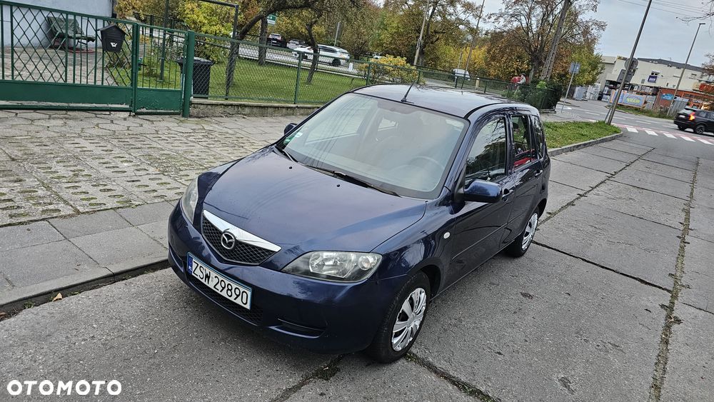 Mazda 2