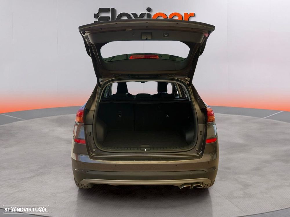 Hyundai Tucson - 8