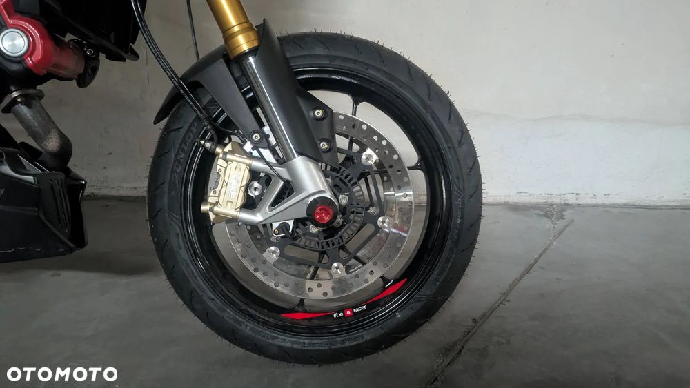 Aprilia Dorsoduro - 12
