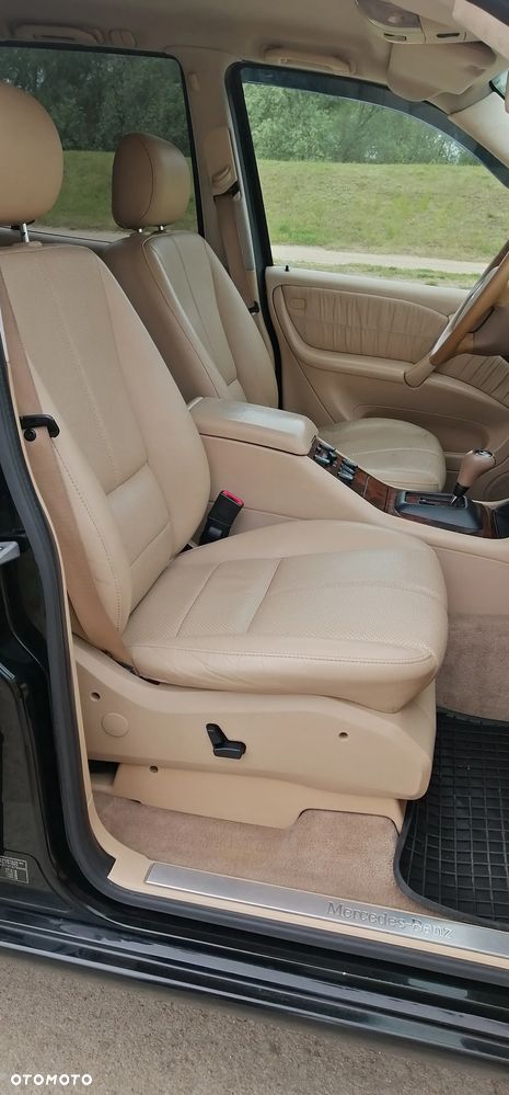 Mercedes-Benz ML - 11