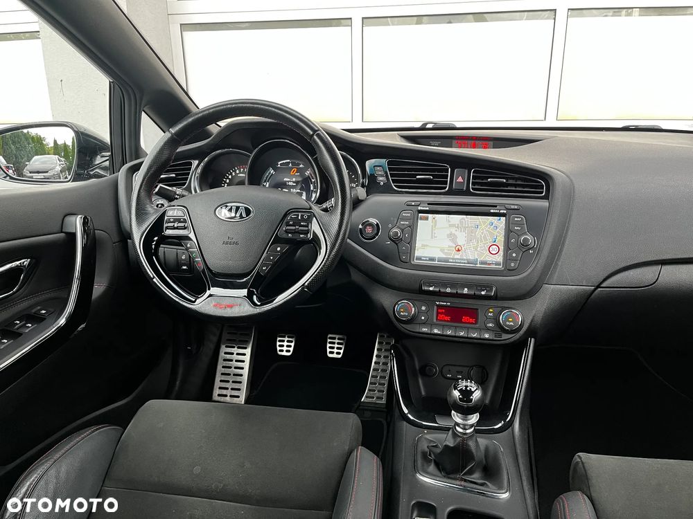 Kia Ceed Cee'd 1.6 T-GDI GT - 14