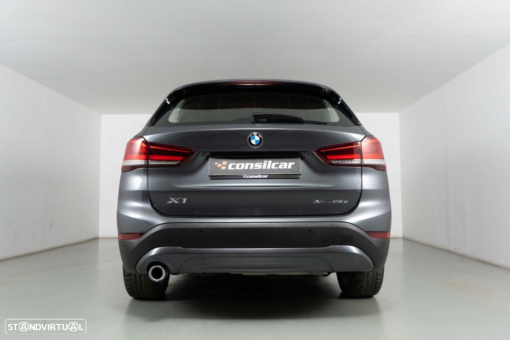 BMW X1 25 e xDrive Corporate Edition - 5