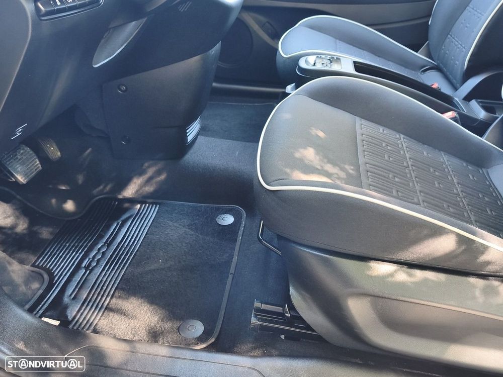 Fiat 500e Action - 12