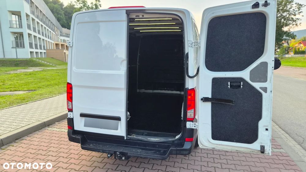 Volkswagen Crafter - 17