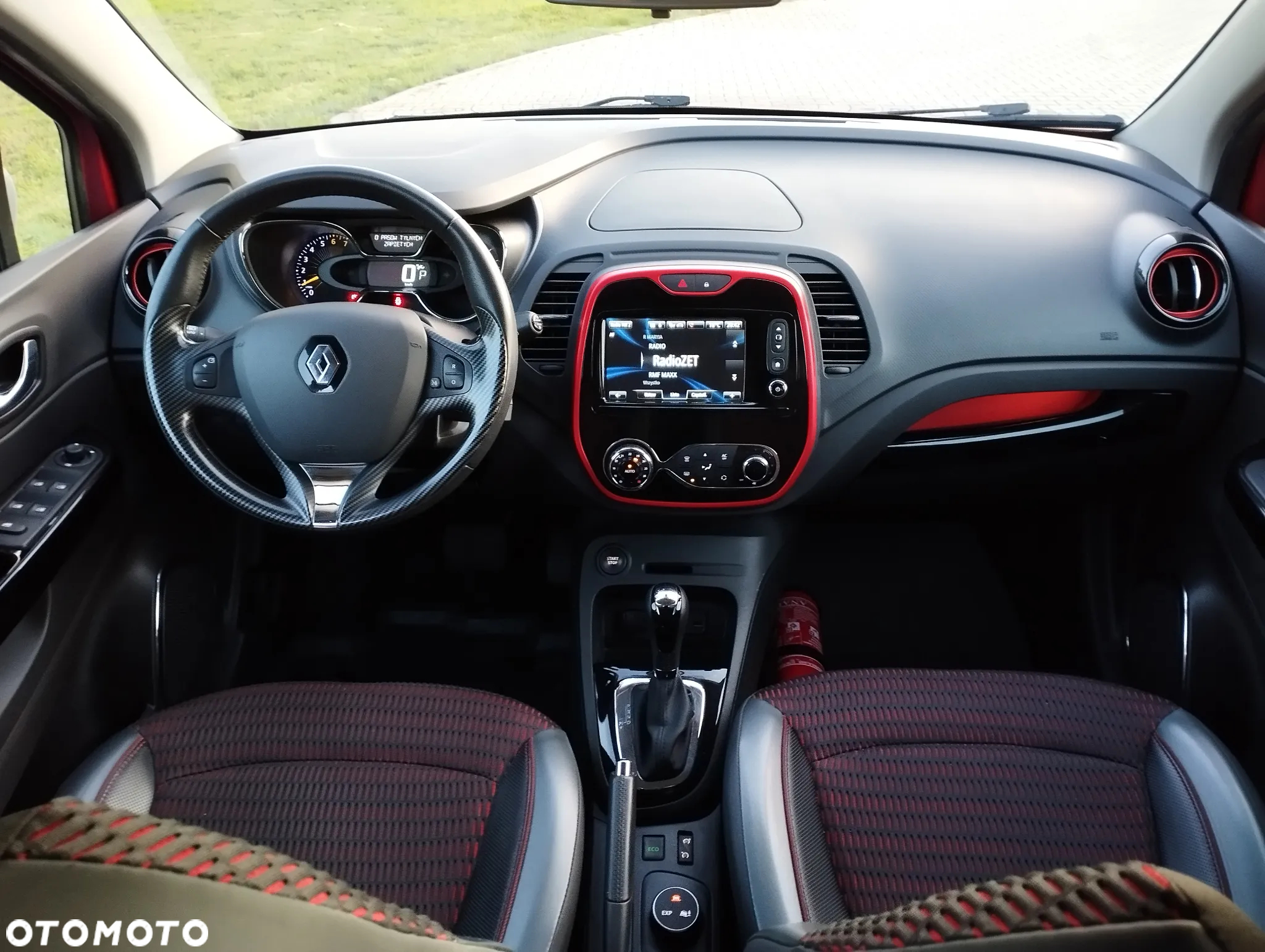 Renault Captur 1.2 TCe Helly Hansen EDC - 15