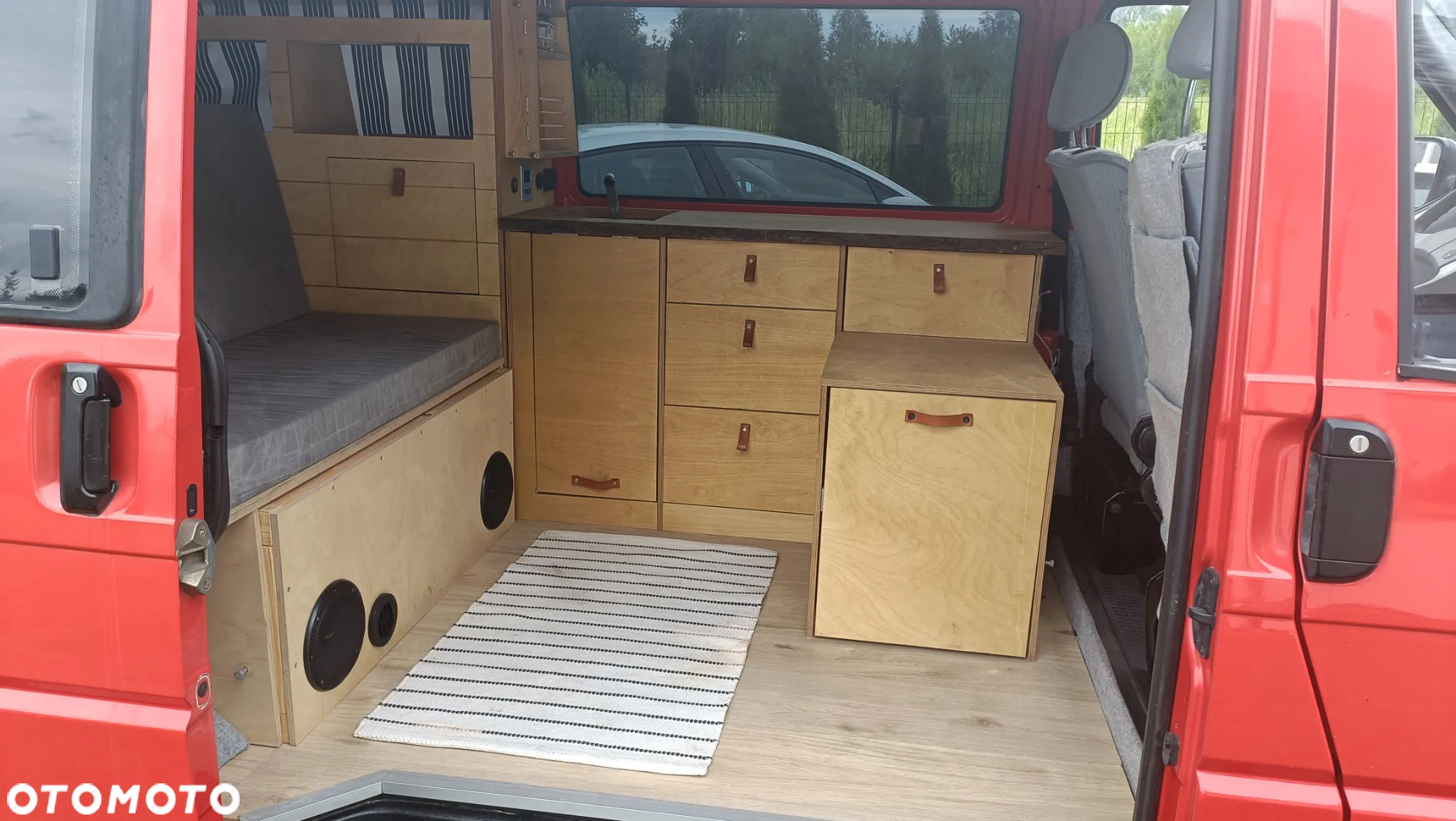 Volkswagen Transporter Camper - 24