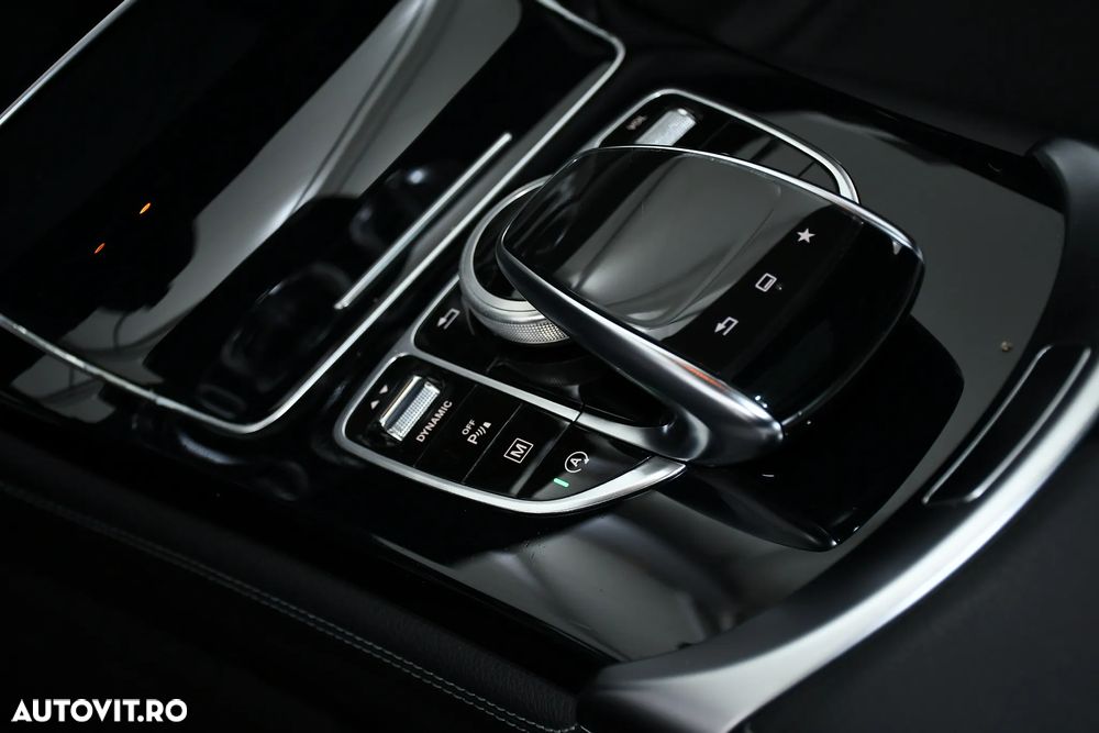 Mercedes-Benz GLC 250 d 4Matic 9G-TRONIC AMG Line - 18