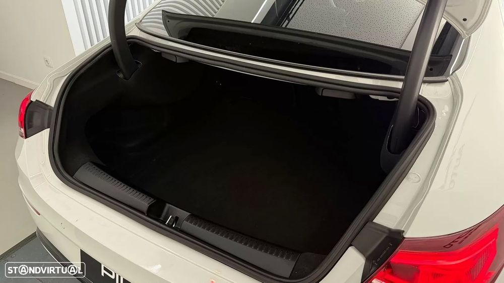 Mercedes-Benz CLA 250 7G-DCT AMG Line - 34