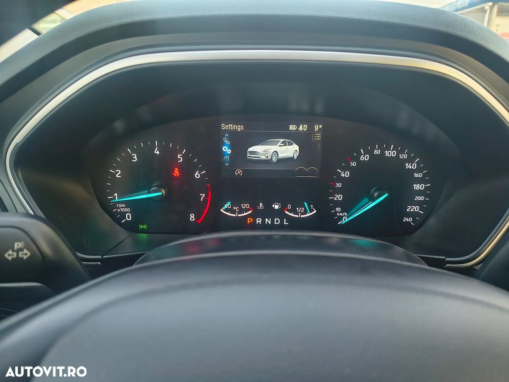 Ford Focus 1.0 EcoBoost MHEV Titanium - 7